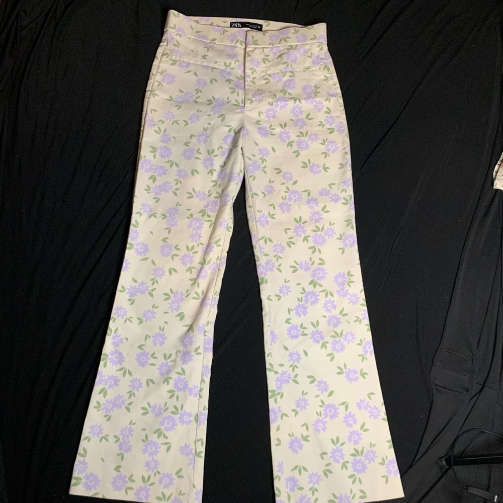 Zara Ankle Jeans with Lavender Floral Design